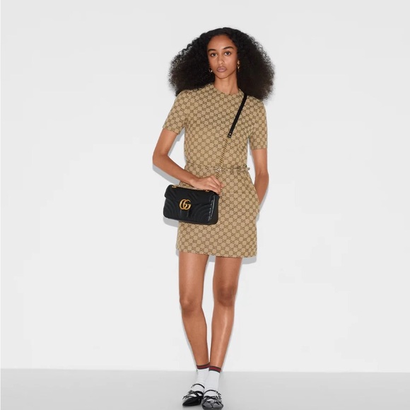 Gucci GG Marmont Small Shoulder Bag in Black - Picture 3 of 7